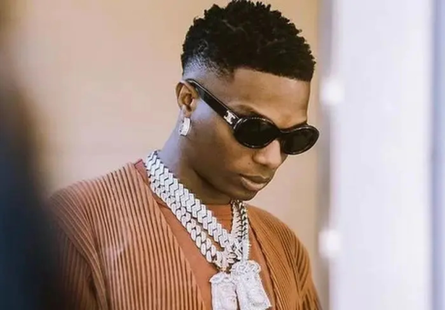 Davido Vs Wizkid: Journalist Accuses Wizkid of Using Feud to Promote New Album