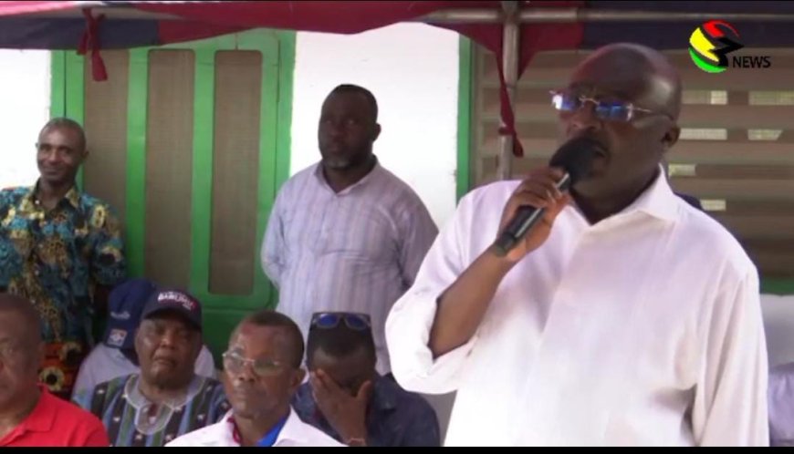 Bawumia Pledges to Build Modern Markets in Every District